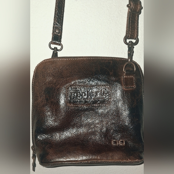 BEDlSTU Ventura Leather Crossbody Bag - Picture 4 of 13